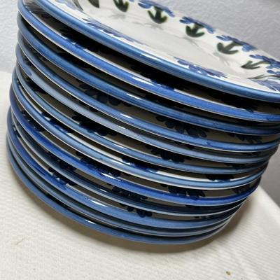 Lot 392 Louisville Stoneware Plates