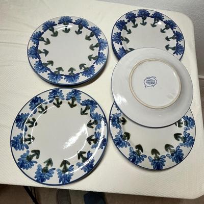 Lot 392 Louisville Stoneware Plates