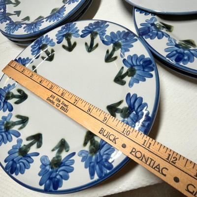 Lot 392 Louisville Stoneware Plates