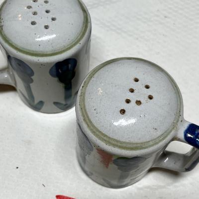 Lot 394 Louisville Stoneware Serving lot