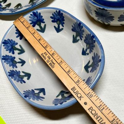 Lot 395 Louisville Stoneware Serving