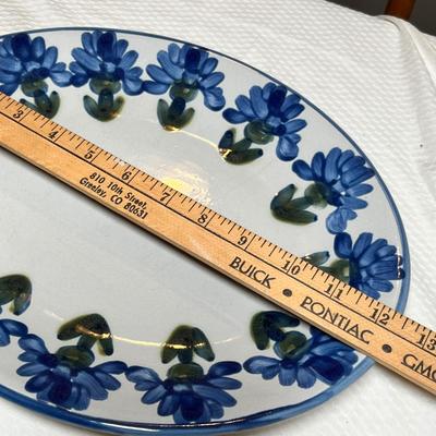 Lot 395 Louisville Stoneware Serving