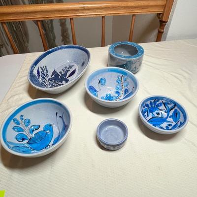 Lot 399 Mexican Blue on Blue China