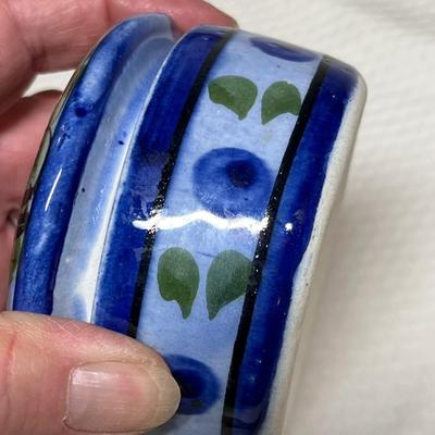 Lot 401 Mexico Pottery boxes