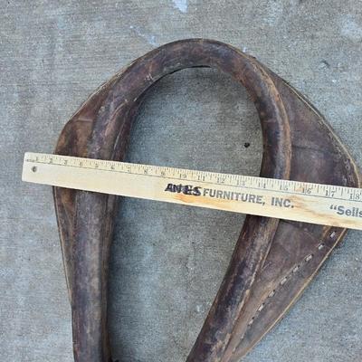 Antique Leather Horse Collar – Rustic Farm Decor