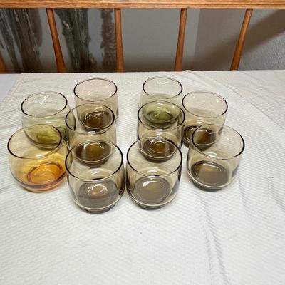 Lot 415 70s tumblers
