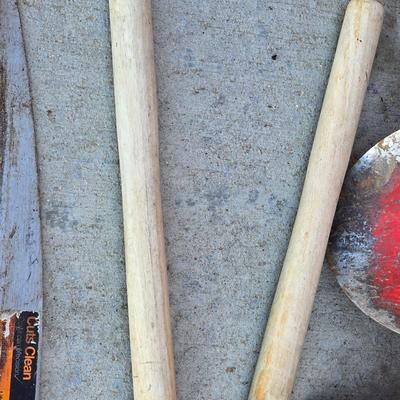 Garden & Yard Tool Assortment – Shovels, Pruners & Hand Saw