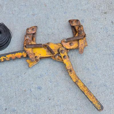 Wire Stretcher & Roll of Fence Wire
