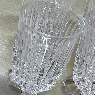 Lot 423 Pressed glass stemware