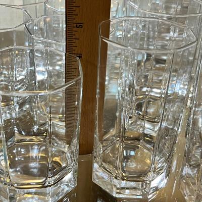 Lot 426 Octagon Bar ware