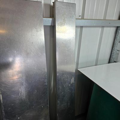 Set of 2 Heavy-Duty stainless-steel shelves / Panels