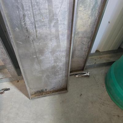 Set of 2 Heavy-Duty stainless-steel shelves / Panels