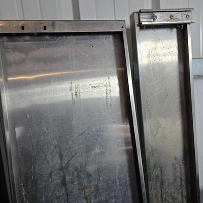 Set of 2 Heavy-Duty stainless-steel shelves / Panels
