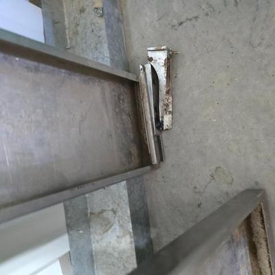 Set of 2 Heavy-Duty stainless-steel shelves / Panels