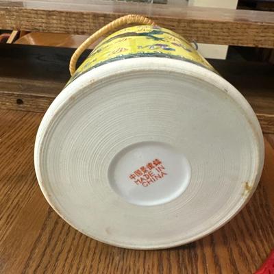 Chinese plate and teapot