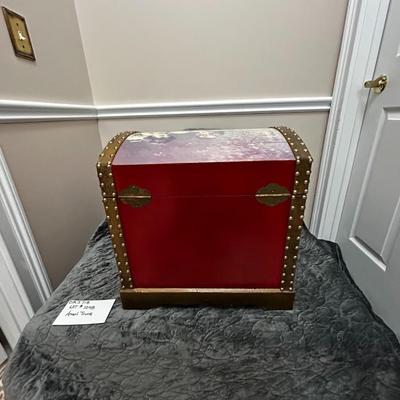 Cherub (Angel) Treasure Chest Trunk - 17.5"Wx17"Hx14"D Approx