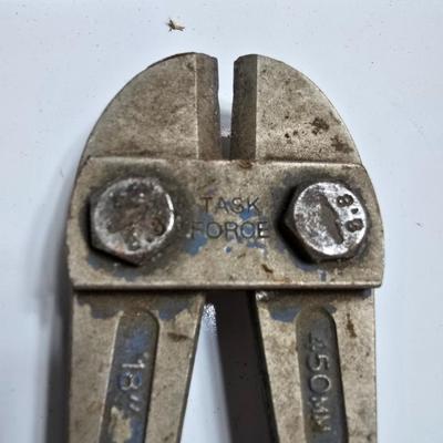 Two pairs of Bolt Cutters – 18" & 24"