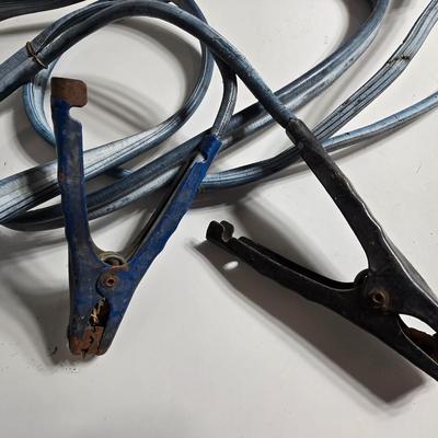 Automotive Utility Lot – Drop Light with long cord and Jumper Cables