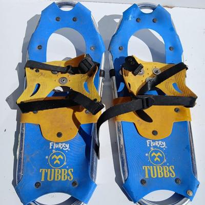 Tubbs Flurry Snowshoes – Youth/Small Adult Size