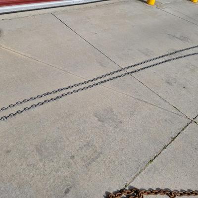 Heavy-Duty Steel Chain with Hooks – Approx. 26 ft