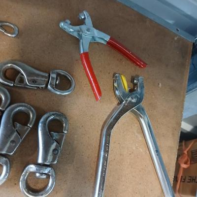 Lot of Clips, Snaps, Hardware & Tools – Swivels, Buckles, Fasteners & More