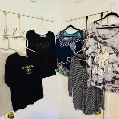 Chanel Star Wars Shirts lot (1)