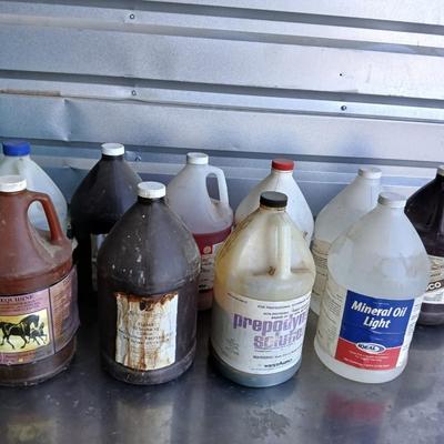 Bulk Livestock & Equine Liquid Supply Lot – Gallon Jugs of Topicals, Oils & Solutions
