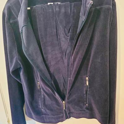 Elvis Clothing lot (6)