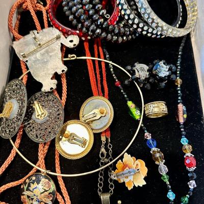 Jewelry Lot - Red Cloisonné and Jaguar