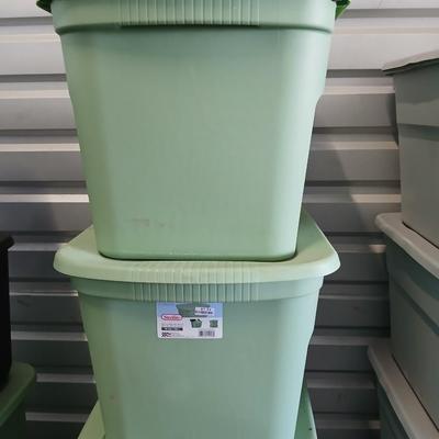 Storage Totes with Lids
