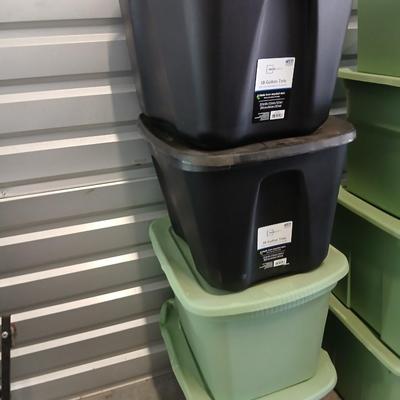 Storage Totes with Lids