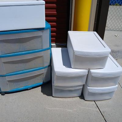 Lot of 7 Plastic Drawer Storage Units – Assorted Sizes