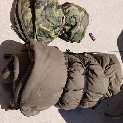 Cabela’s Sleeping Bag & Camouflage Camp Blanket Lot