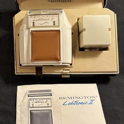 Vintage Remington Razor