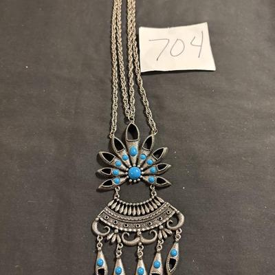 Silver Tone Necklace