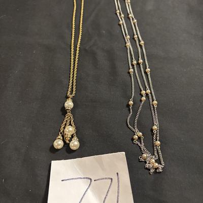 Necklace Lot