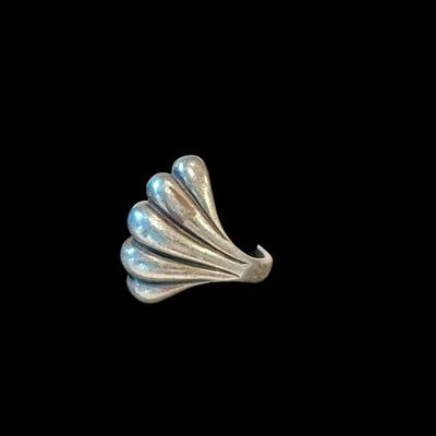 James Avery Sterling Ring