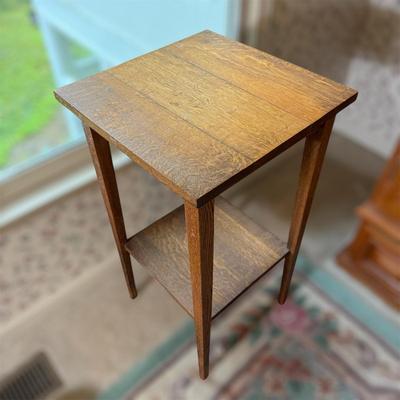 Oak Tall End Table/Plant Stand (PBN-BM)