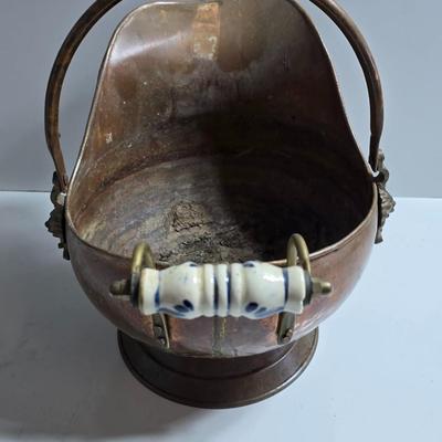 Antique Copper Coal Scuttle with Ceramic Handle
