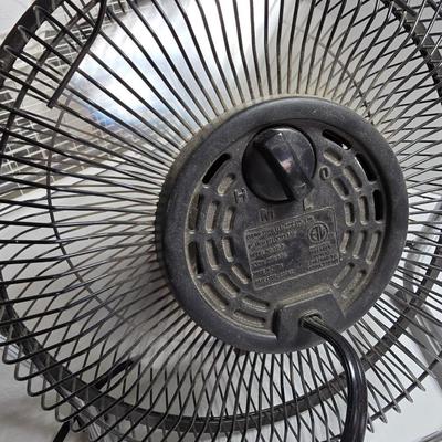 Box Fan & Metal Desk Fan – 2-Piece Cooling Set