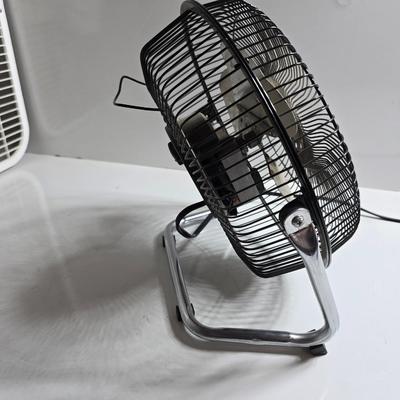 Box Fan & Metal Desk Fan – 2-Piece Cooling Set