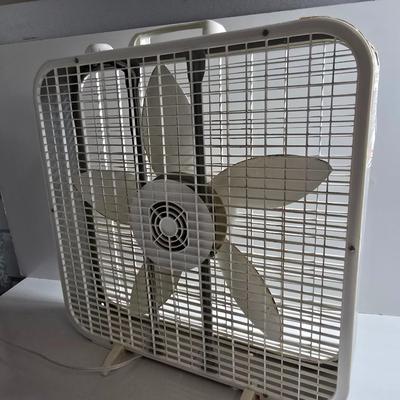 Box Fan & Metal Desk Fan – 2-Piece Cooling Set