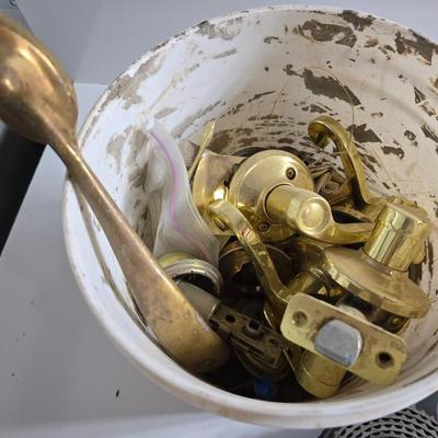 Lot of Hardware Supplies – Grip Rite Fasteners, Rope, Strapping & Brass Fittings
