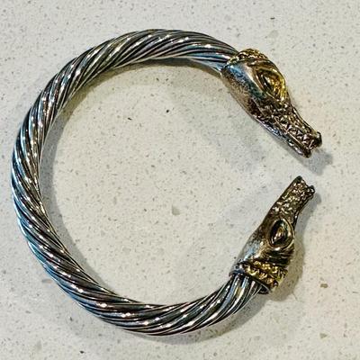 Bracelet