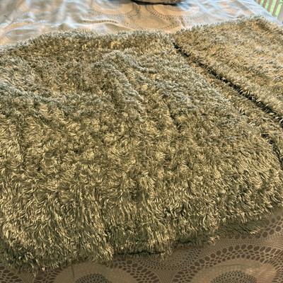 King Size Comforter Set With Matching Pillows (PB-BM)