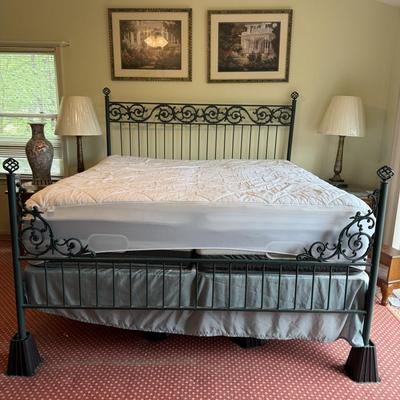 King Size Ornate Iron Bed Frame (PBN-BM)