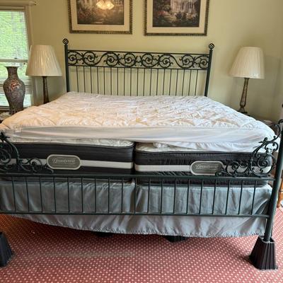 King Size Ornate Iron Bed Frame (PBN-BM)