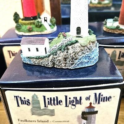 33 Lighthouse Collection