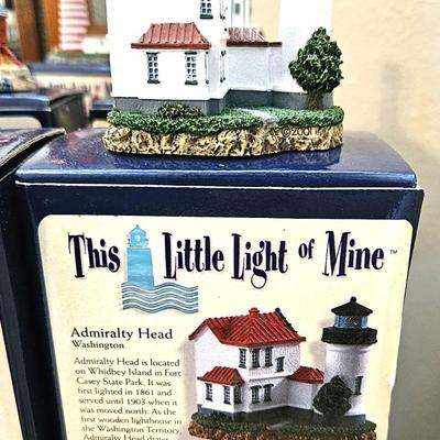33 Lighthouse Collection