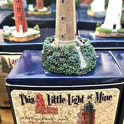 33 Lighthouse Collection
